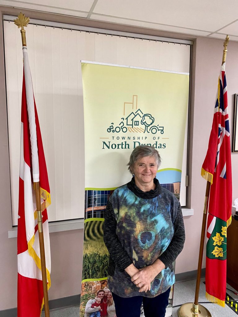 North Dundas swears in new council member