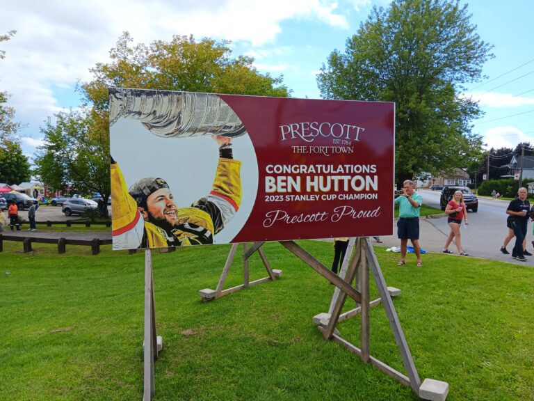 Mayor, fans talk Ben Hutton and Stanley Cup’s visit to Prescott
