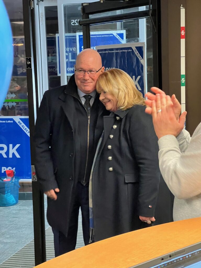 Clark wins for Conservatives in Leeds-Grenville-Thousand Islands and Rideau Lakes